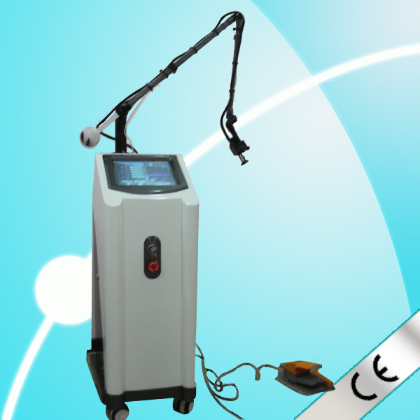 10600nm 수직 이산화탄소 이산화탄소 의학 레이저 T-RC도 닥터 사용을 위한 분수 레이저 기계